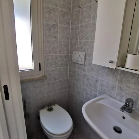 Pinarella Apartment *